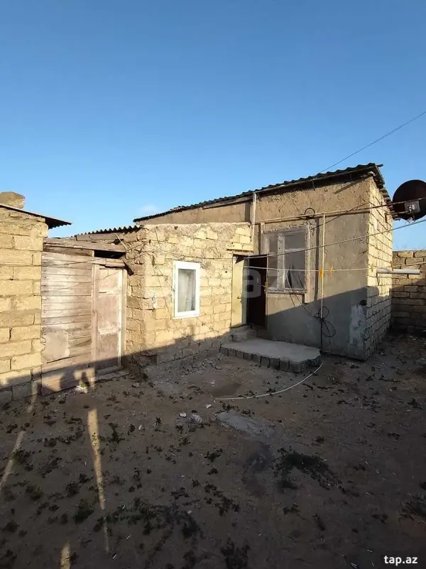 Satılır 3 otaqlı həyət evi 60 m²