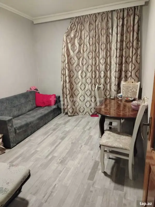 Kirayə verilir 2 otaqlı mənzil 66 m²