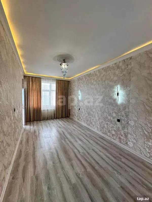 Satılır 2 otaqlı yeni tikili 72 m²