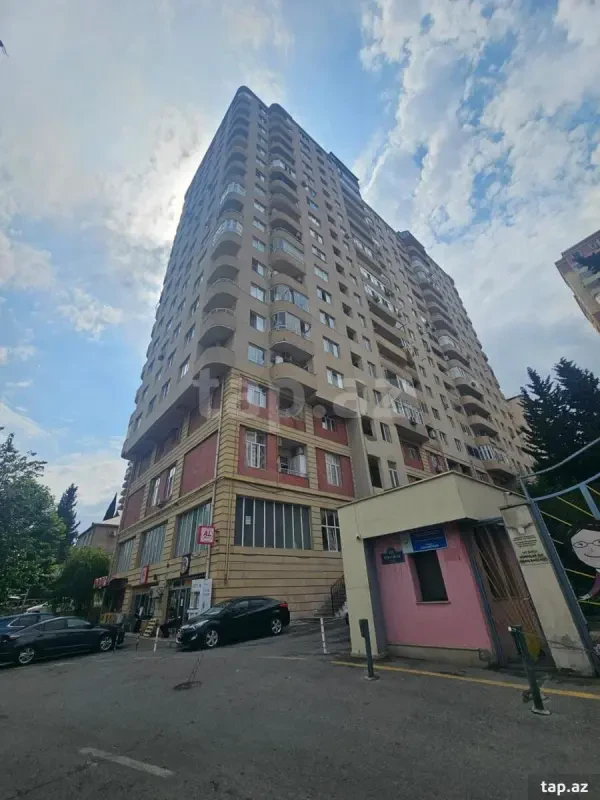 Satılır 3 otaqlı yeni tikili 90 m²