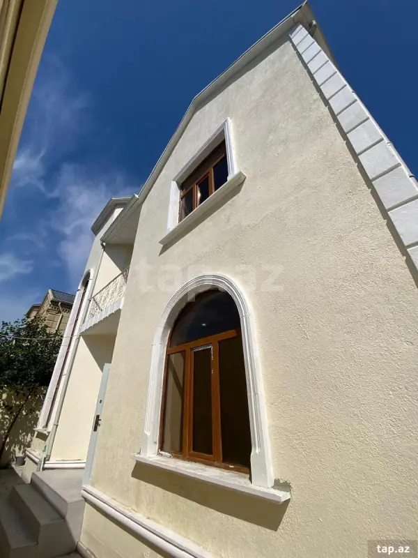 Satılır 4 otaqlı həyət evi 150 m²