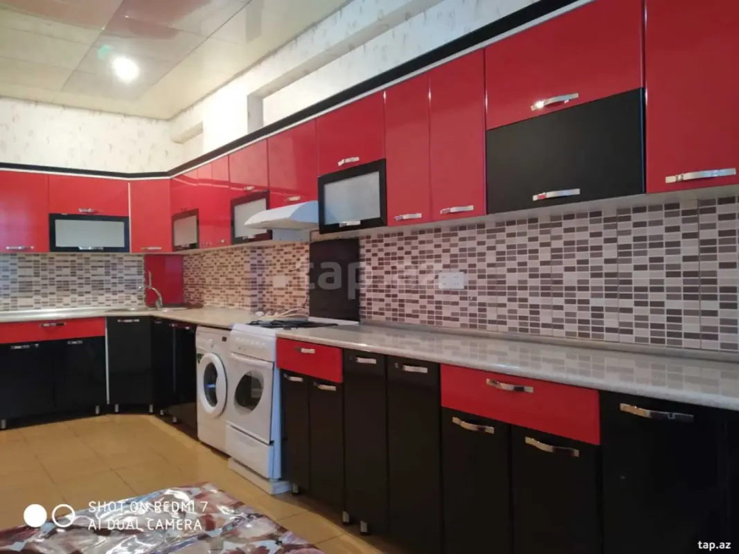 Kirayə verilir 2 otaqlı yeni tikili 100 m²