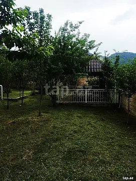 Kirayə verilir 4 otaqlı həyət evi 160 m² — İsmayıllı 4 otaq 160.00 m²