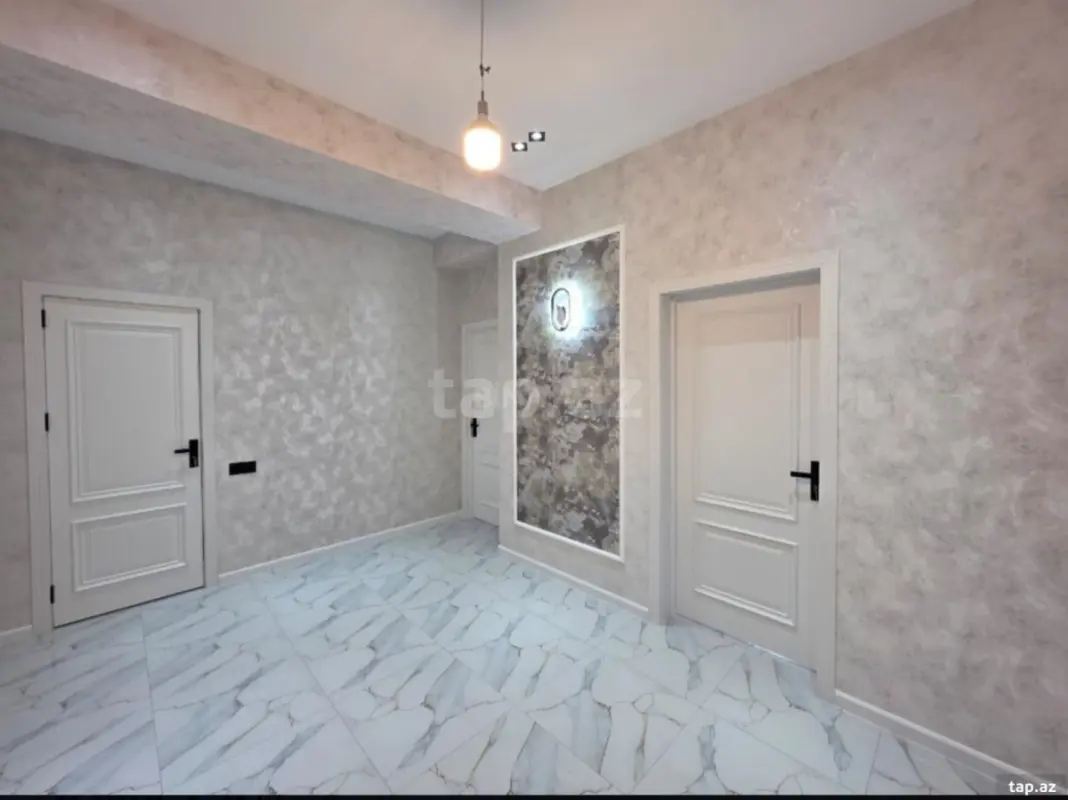 Satılır 2 otaqlı yeni tikili 70 m²