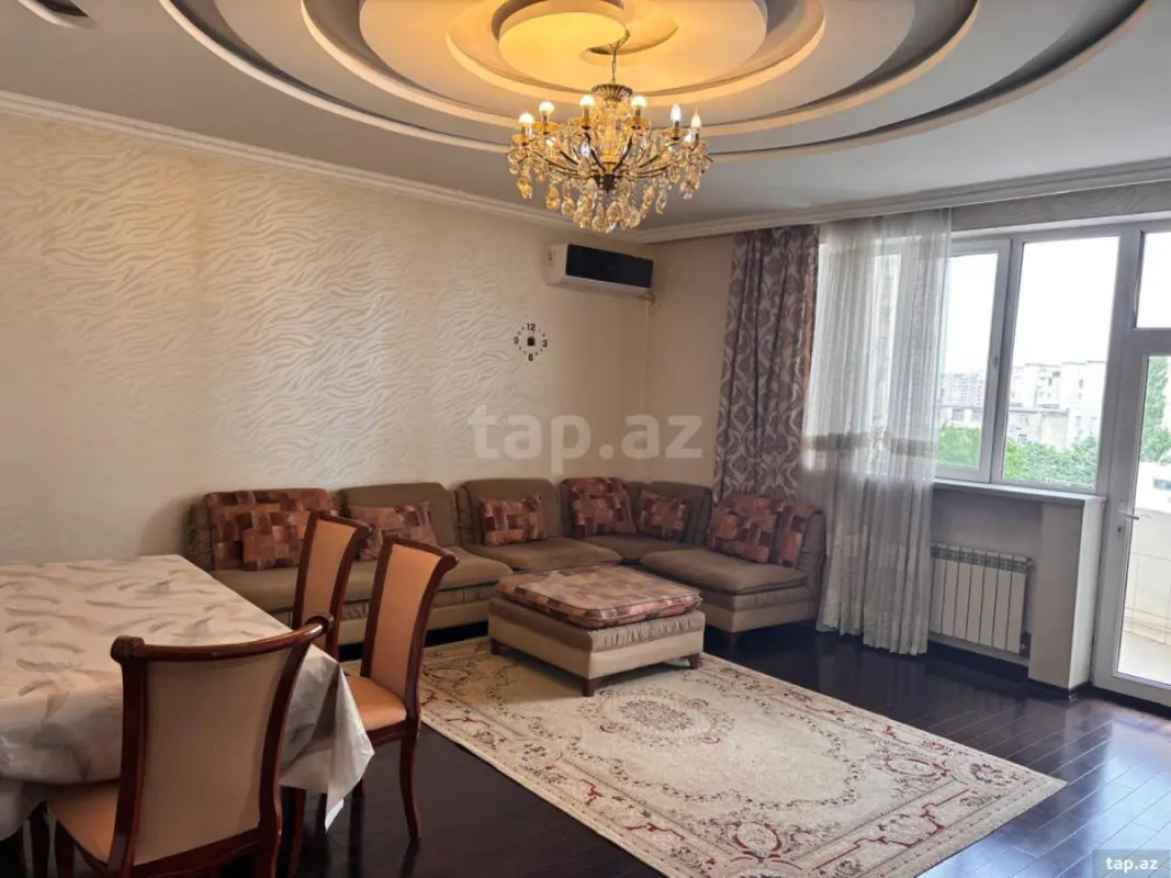 Kirayə verilir 4 otaqlı yeni tikili 155 m²