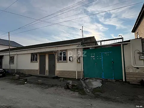 Satılır 11 otaqlı həyət evi 100 m² — Bakı, Binə 11 otaq 100.00 m²