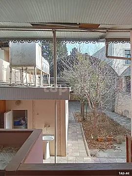 Satılır 4 otaqlı həyət evi 104 m² — Gəncə 4 otaq 104.00 m²
