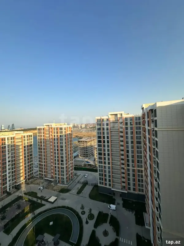 Satılır 3 otaqlı yeni tikili 84 m²