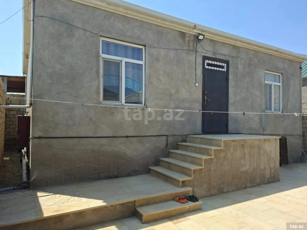 Satılır 3 otaqlı həyət evi 77 m²