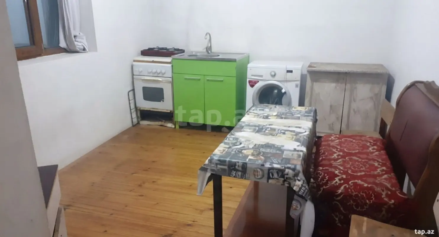 Kirayə verilir 4 otaqlı həyət evi 90 m²