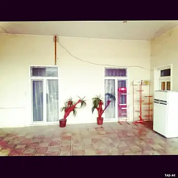 Kirayə verilir 2 otaqlı həyət evi 70 m² — Gəncə 2 otaq 70.00 m²