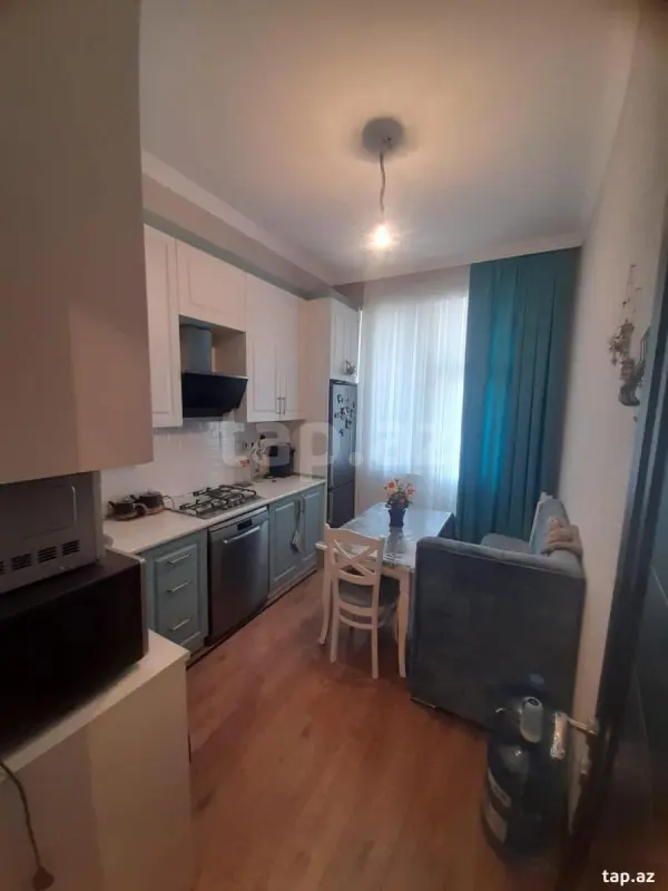 Satılır 3 otaqlı mənzil 72 m²