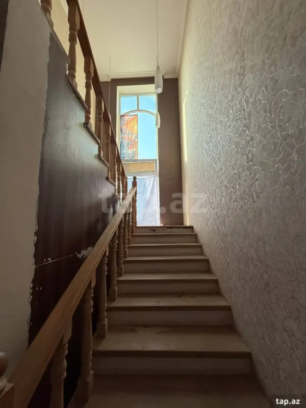 Satılır 4 otaqlı həyət evi 170 m²