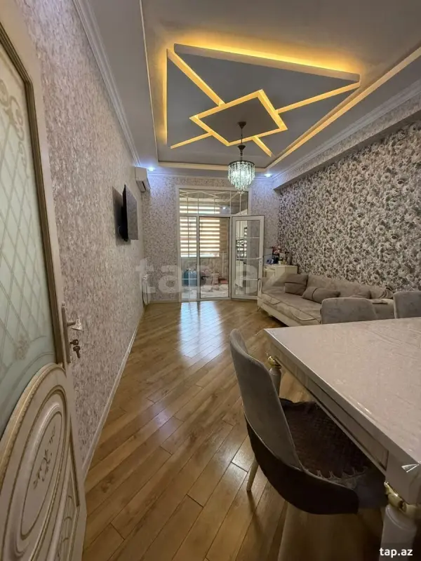 Satılır 2 otaqlı yeni tikili 64 m²