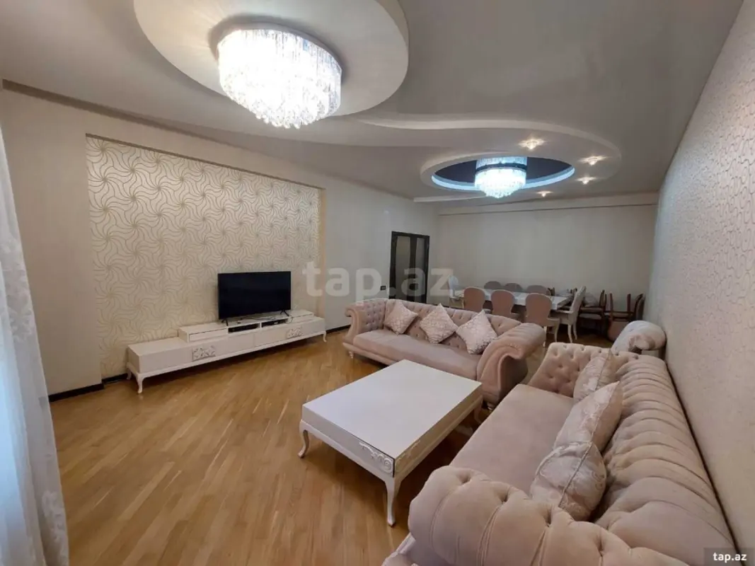 Kirayə verilir 4 otaqlı yeni tikili 225 m²
