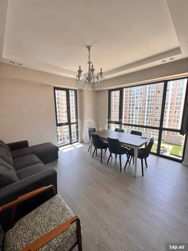 Kirayə verilir 2 otaqlı yeni tikili 70 m²