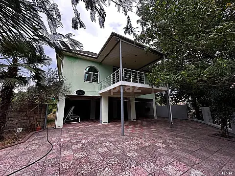 Kirayə verilir 6 otaqlı həyət evi 8000 m² — Lənkəran 6 otaq 8000.00 m²