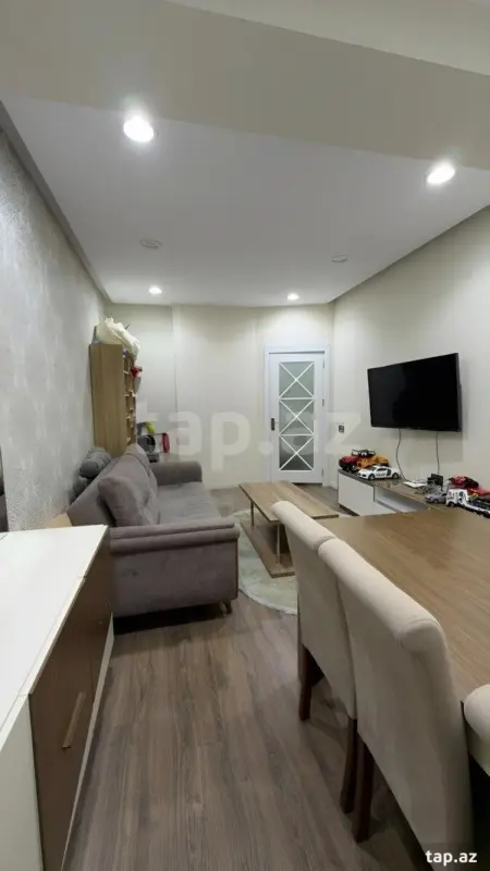Satılır 2 otaqlı yeni tikili 50 m²