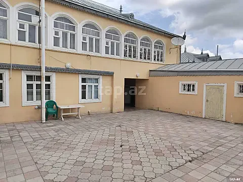 Kirayə verilir 3 otaqlı həyət evi 110 m² — Quba 3 otaq 110.00 m²