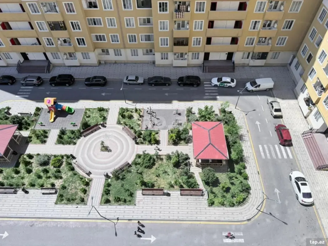 Satılır 3 otaqlı yeni tikili 60 m²