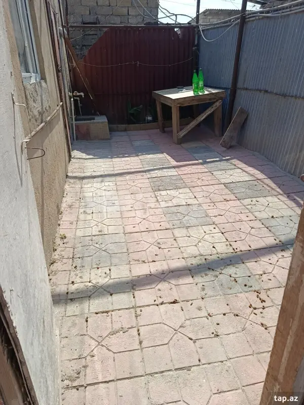 Kirayə verilir 2 otaqlı mənzil 15 m²