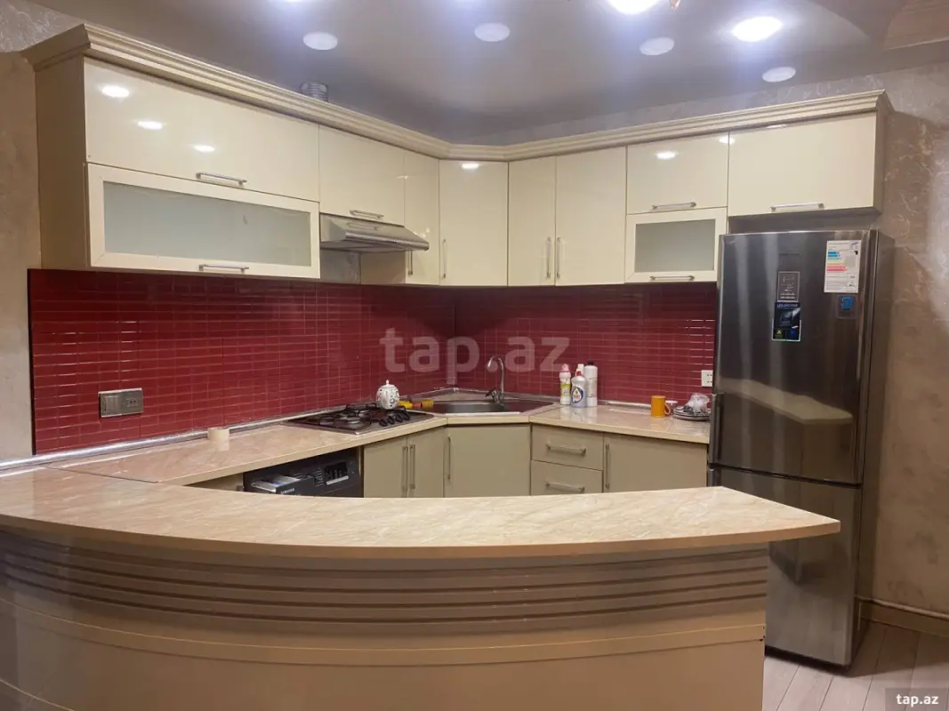 Kirayə verilir 3 otaqlı mənzil 70 m²