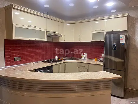 Kirayə verilir 3 otaqlı mənzil 70 m² — Bakı, Nərimanov 3 otaq 70.00 m²