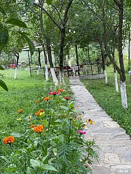 Kirayə verilir 2 otaqlı həyət evi 30 m² — Şəki 2 otaq 30.00 m²