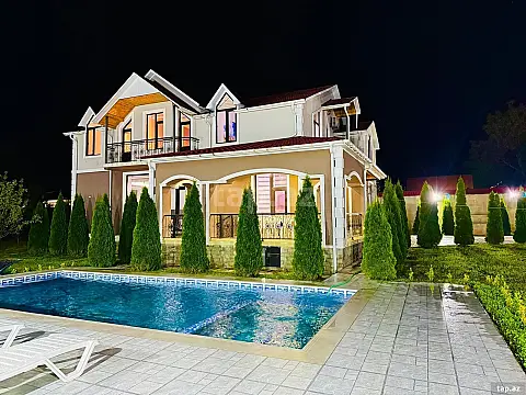 Kirayə verilir 5 otaqlı həyət evi 350 m² — Qəbələ 5 otaq 350.00 m²