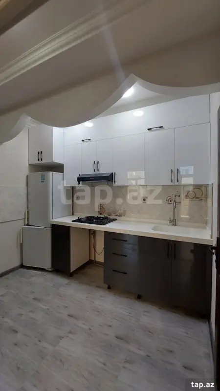 Satılır 2 otaqlı yeni tikili 50 m²