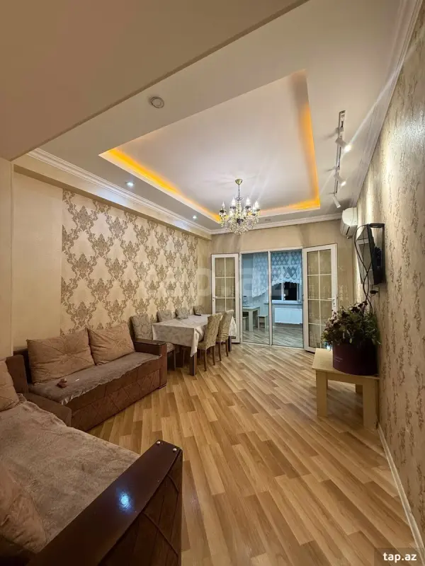 Kirayə verilir 2 otaqlı yeni tikili 65 m²