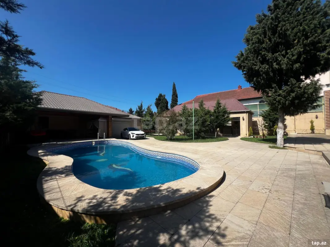 Satılır 5 otaqlı həyət evi 10.5 m²