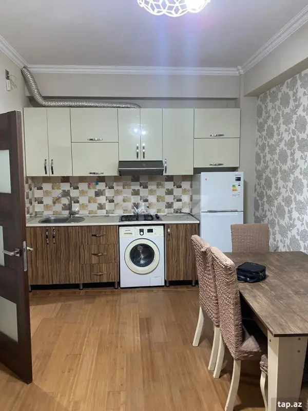 Kirayə verilir 2 otaqlı yeni tikili 50 m²