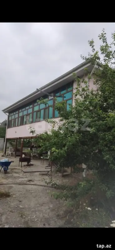 Satılır 4 otaqlı həyət evi 149.9 m²