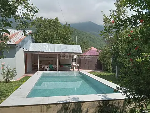 Kirayə verilir 3 otaqlı həyət evi 60 m² — Qax 3 otaq 60.00 m²