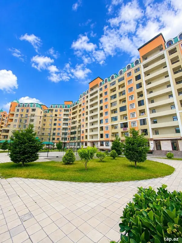 Satılır 2 otaqlı yeni tikili 68 m²