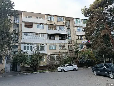 Satılır 5 otaqlı mənzil 120 m² — Bakı, Bakıxanov 5 otaq 120.00 m²
