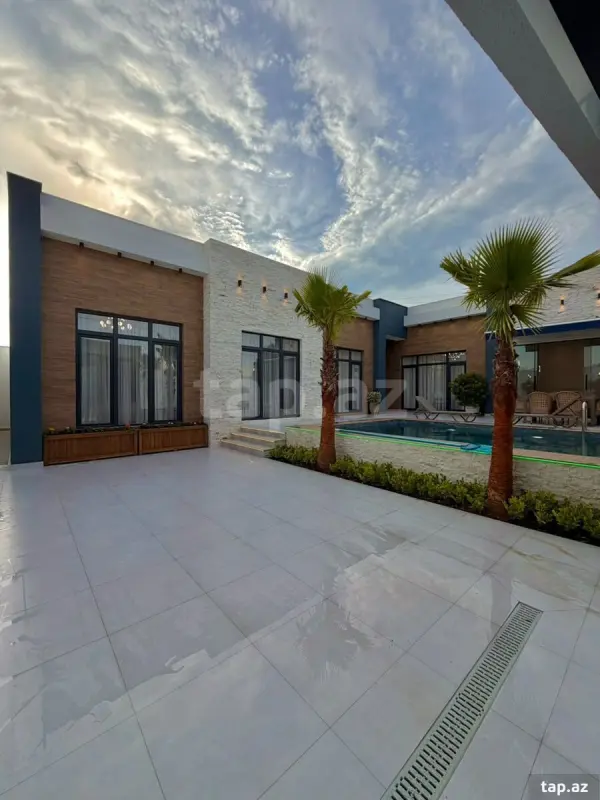 Satılır 4 otaqlı həyət evi 180 m²