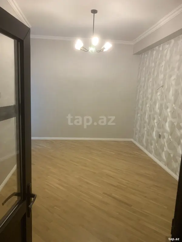 Satılır 3 otaqlı yeni tikili 85 m²
