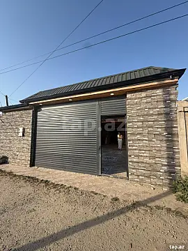 Kirayə verilir 4 otaqlı həyət evi 100 m² — Bakı 4 otaq 100.00 m²