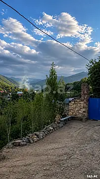 Satılır 2 otaqlı həyət evi 140 m² — Göygöl 2 otaq 140.00 m²