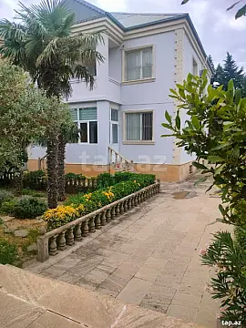 Kirayə verilir 4 otaqlı həyət evi 200 m² — Bakı, Novxanı 4 otaq 200.00 m²