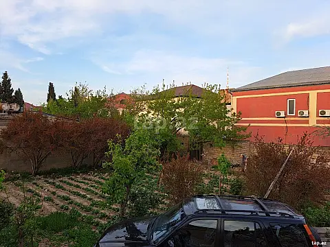 Satılır 5 otaqlı həyət evi 800 m² — Bakı, Badamdar 5 otaq 800.00 m²