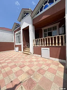 Satılır 3 otaqlı həyət evi 110 m² — Bakı 3 otaq 110.00 m²