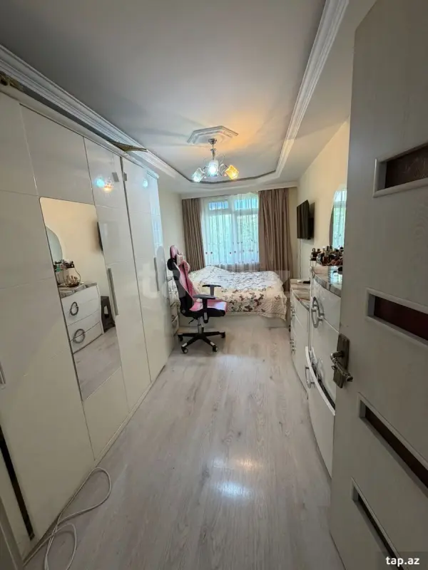 Kirayə verilir 2 otaqlı yeni tikili 65 m²