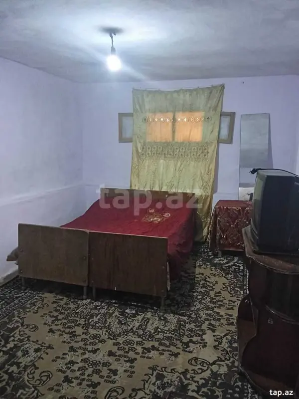 Kirayə verilir 2 otaqlı həyət evi 32 m²
