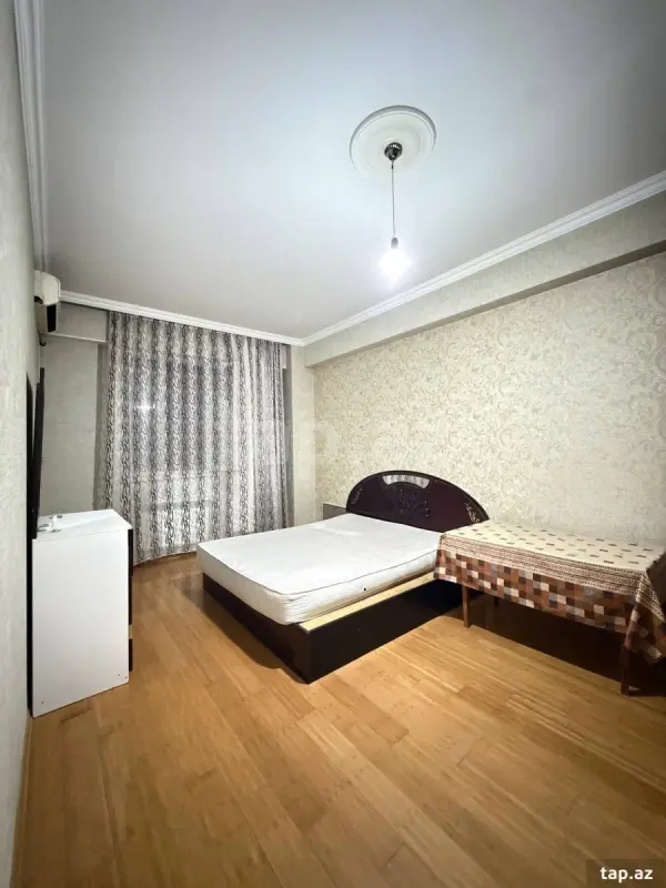Kirayə verilir 1 otaqlı yeni tikili 50 m²