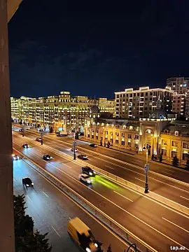 Kirayə verilir 3 otaqlı yeni tikili 80 m² — Bakı 3 otaq 80.00 m²
