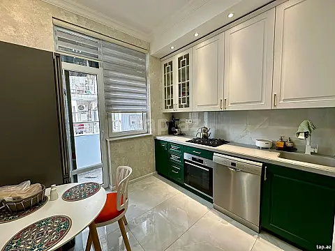 Satılır 3 otaqlı yeni tikili 117 m² — Bakı 3 otaq 117.00 m²