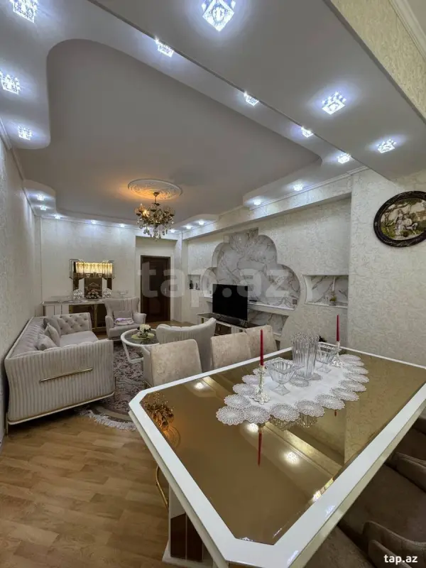 Satılır 3 otaqlı yeni tikili 110 m²